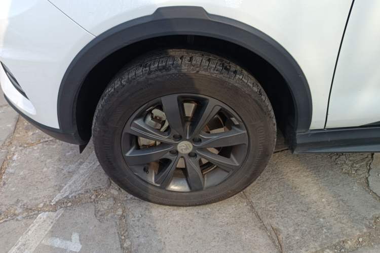 Used BYD Yuan New Energy 2019 EV360 Smart Connect Leading Model