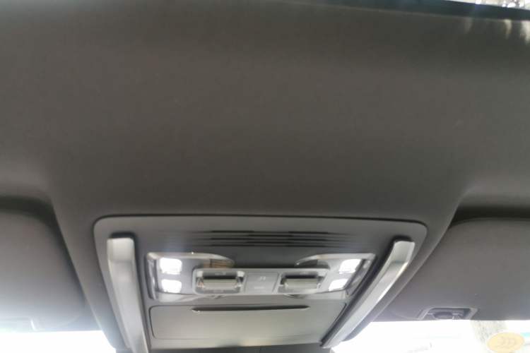 Used  Titanium 3 2025 501 km All-Wheel Drive Intelligent Driving Max Edition