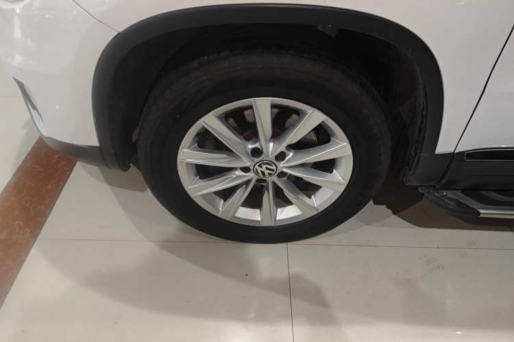 Used Volkswagen Tiguan 2016 280TSI Automatic Two-Wheel-Drive Silk Road Style Edition