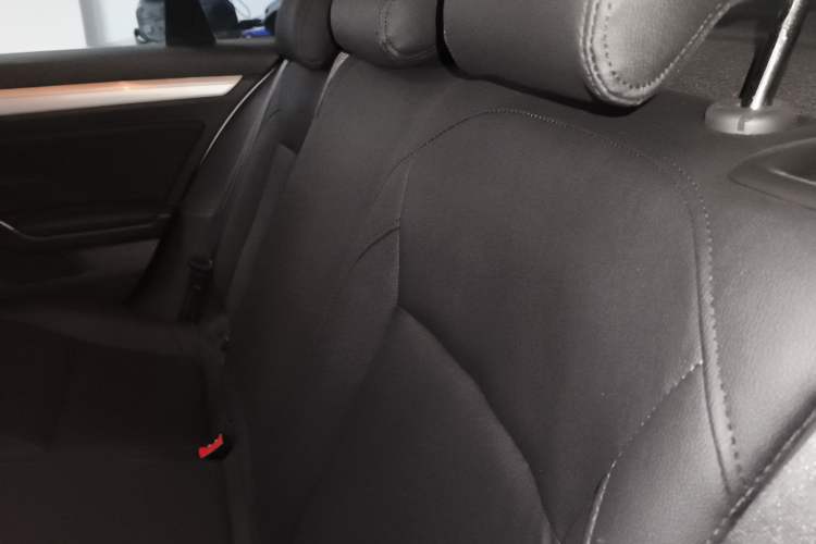 Used Volkswagen Lamando 2019 230TSI DSG Fashion Edition China VI
