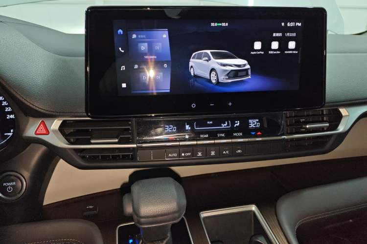 Used Toyota Sienna 2024 2.5L Hybrid Comfort Edition