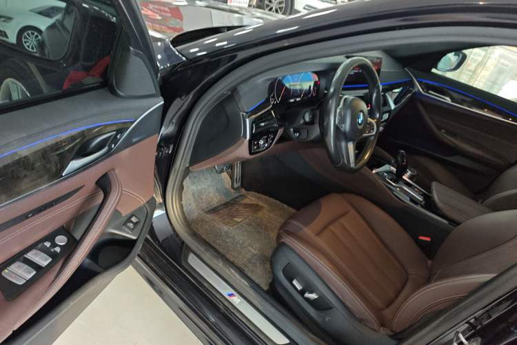 Used BMW 5 Series 2019 525Li M Sport Package
