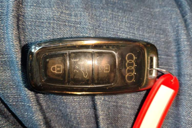 Used Audi Q7 2020 55 TFSI quattro S line sports model
