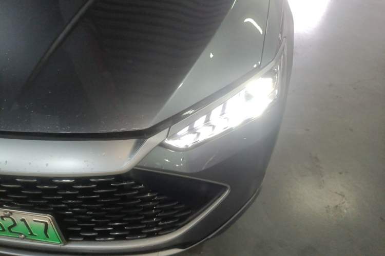 Used BYD Qin PLUS 2023 Champion Edition DM-i 120KM Beyond Model