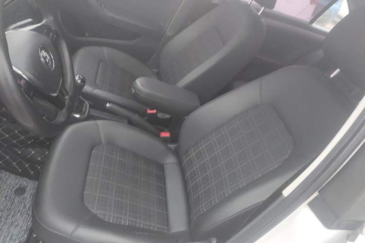 Used Volkswagen Jetta 2017 1.4L Manual Comfort Model