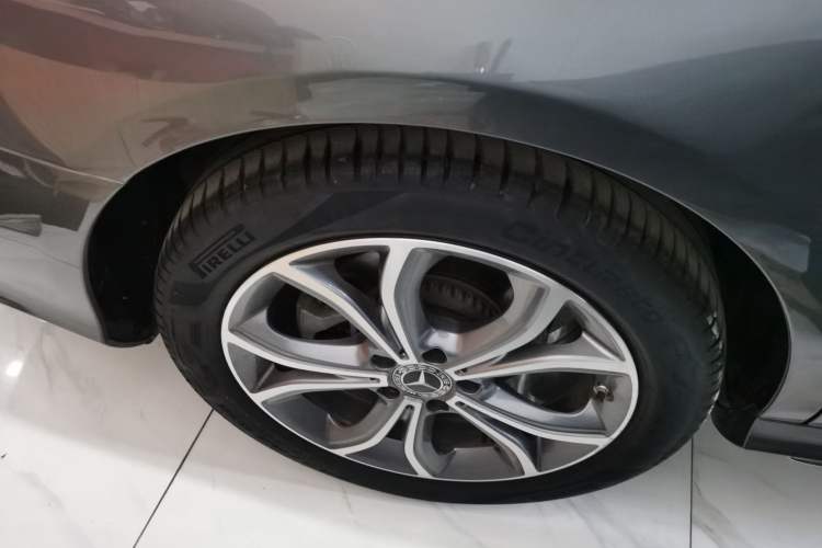 Used Mercedes-Benz E-Class 2019 Restyled E 300 L Sporty and Stylish Edition