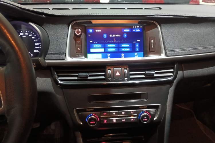 Used Kia K5 2016 2.0L Automatic GL
