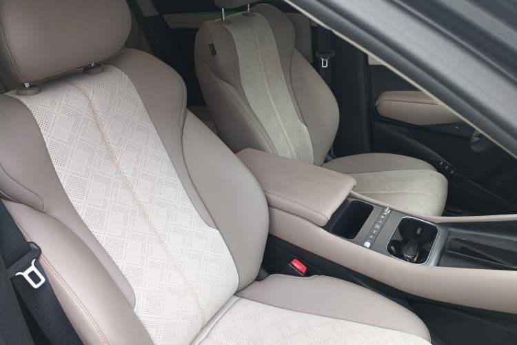 Used BYD Yuan PLUS 2025 Intelligent Driving Version 510 KM Beyond-Grade Edition