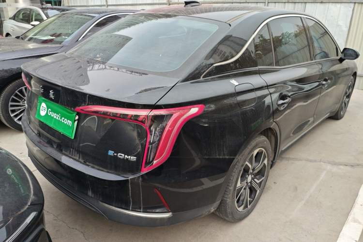 Used Hongqi E-QM5 2023 Revised Version Basic Travel Edition
