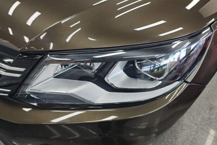 Used Volkswagen Tiguan 2016 280TSI Automatic Two-Wheel-Drive Silk Road Style Edition