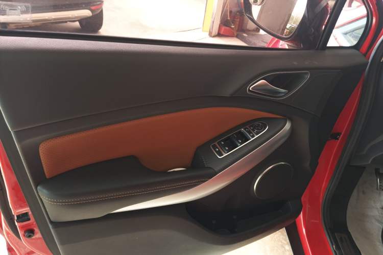 Used BYD Yuan 2016 1.5L Manual Comfort Model
