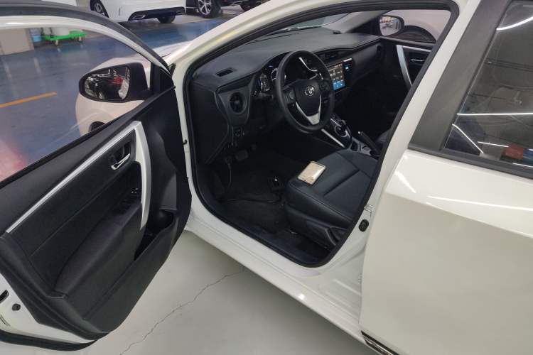 Used Toyota Levin Hybrid E+ 2019 1.8L PH GS E-CVT Elite Edition
