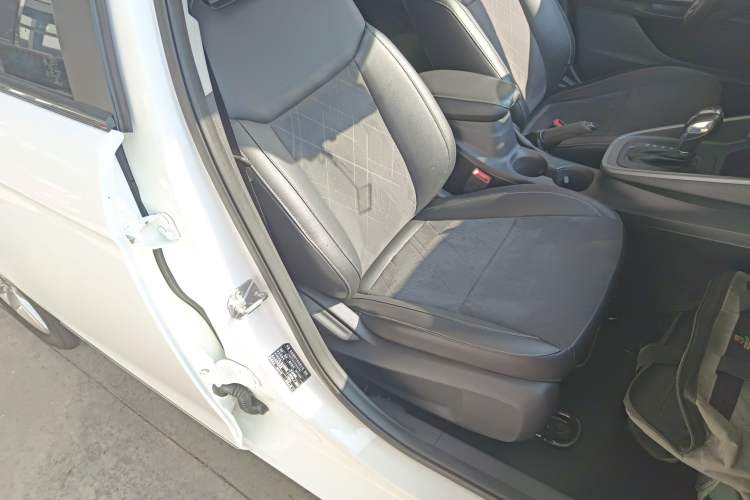 Used Ford Escort 2019 Revised Version 1.5L Automatic Enjoyment Type China VI Standard