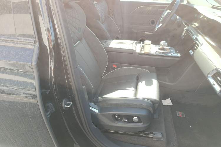 Used Hongqi E-HS9 2021 460 km Range Flagship Edition Six-Seater
