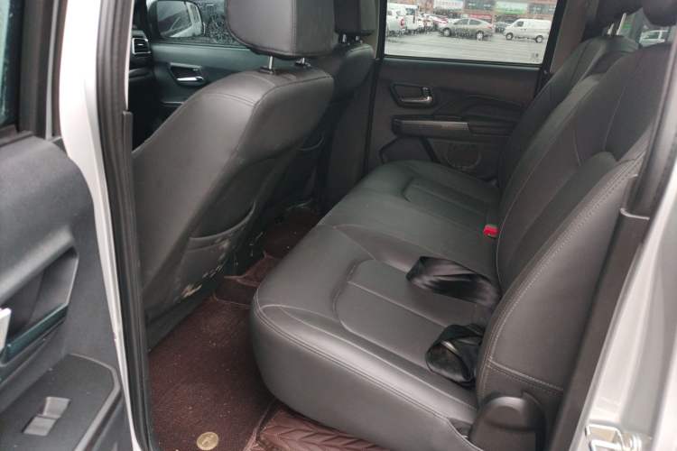 Used Great Wall Wingle 5 2021 2.0T Diesel Two-Wheel Drive Ultra-Value Big Double-Cab China VI GW4D20M
