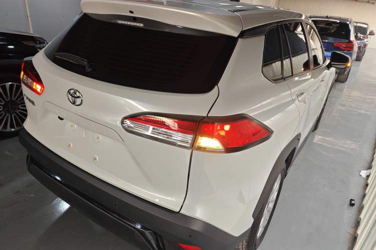 Used Toyota FRONTLANDER 2023 2.0L CVT Elite Edition