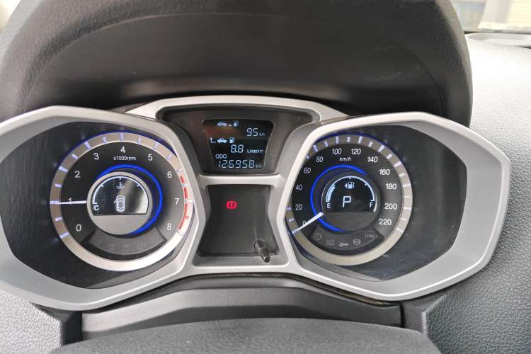 Used  Refine S3 2016 1.5L CVT Luxury Smart Version