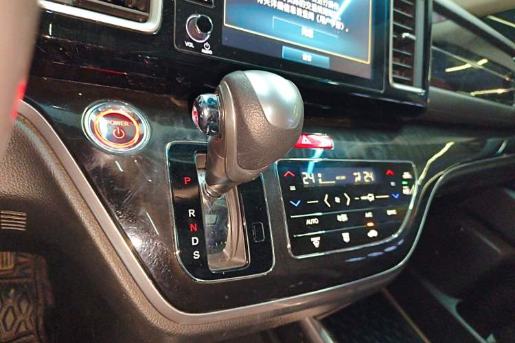 Used Honda Elysion 2019 2.0L Hybrid Luxury Edition