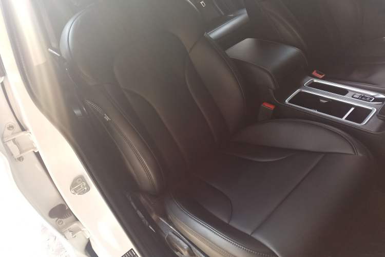 Used Haval M6 2023 PLUS 1.5T Manual Elite Smart Connectivity Model