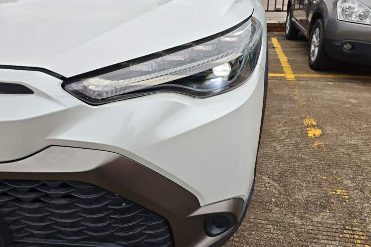 Used Toyota FRONTLANDER 2022 2.0L CVT Luxury Edition