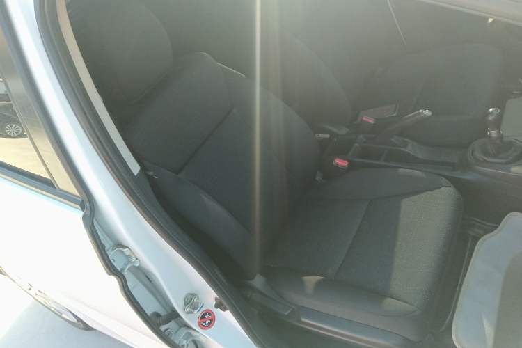 Used Honda Fit 2014 1.5L LX Manual Comfort Model
