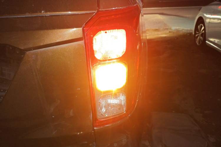 Used Wuling Hongguang 2019 1.5L S Standard Version China VI LAR
