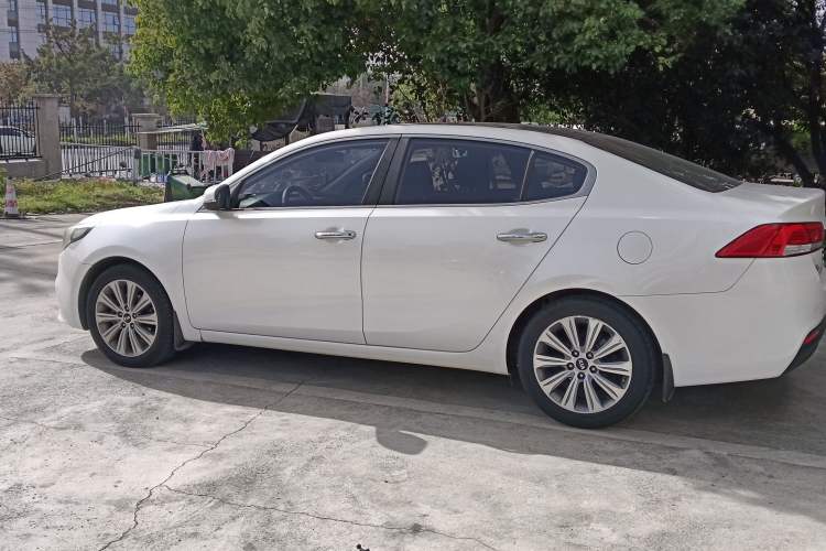 Used Kia K4 2014 1.8L Automatic DLX
