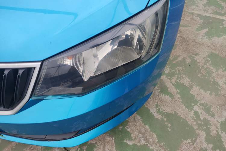 Used Skoda Fabia 2015 1.4L Automatic Front-Drive Model