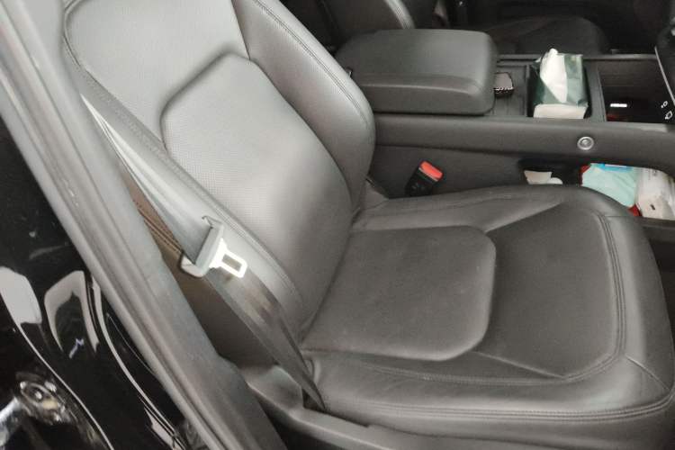 Used Land Rover Defender 2024 110 3.0T P400 XS
