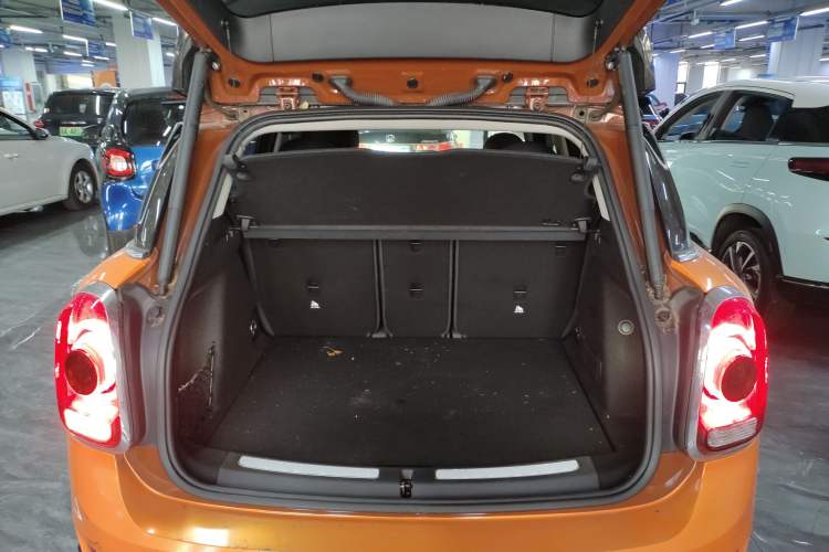 Used  Countryman 2017 1.5T COOPER ALL4 Traveler
