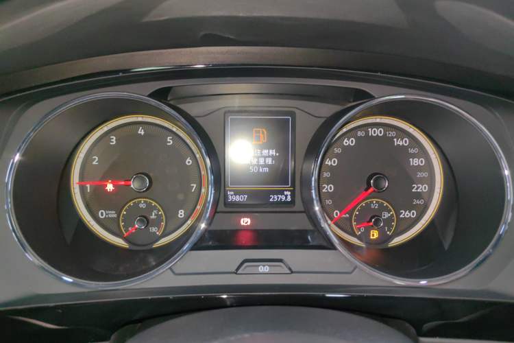 Used Volkswagen Tiguan L 2019 Revised 330TSI Automatic Two-Wheel Drive Smart & Luxury Edition China VI Standard