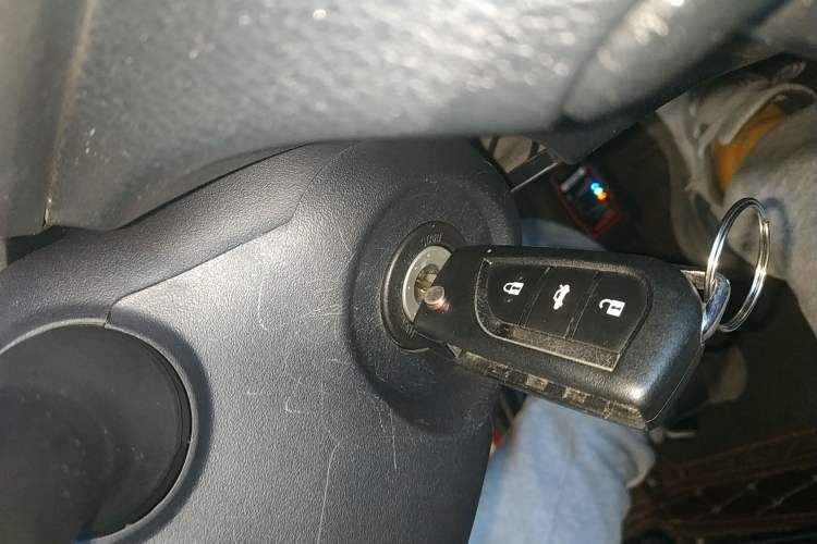 Used Toyota YARiS L 2019 1.5E CVT Dynamic Edition China VI compliant
