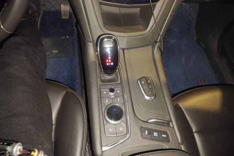 Used Cadillac XT5 2021 28T Four-Wheel Drive Luxury Version