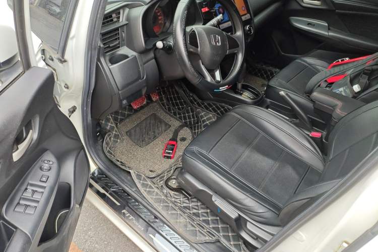 Used Honda Fit 2014 1.5L LX CVT Comfort Model