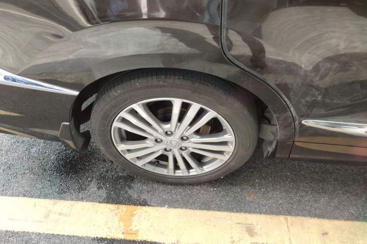 Used Honda Elysion 2016 2.4L Classic Edition
