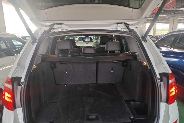 Used BMW X3 2016 sDrive20i
