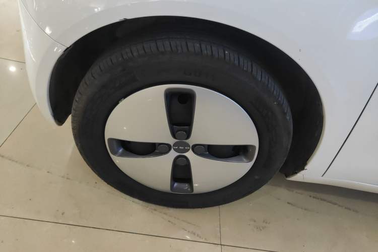 Used ORA Black Cat 2021 301 km Basic Version
