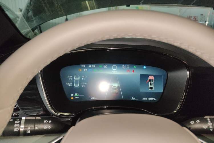 Used BYD Han 2025 DM-i 125KM Elite Model
