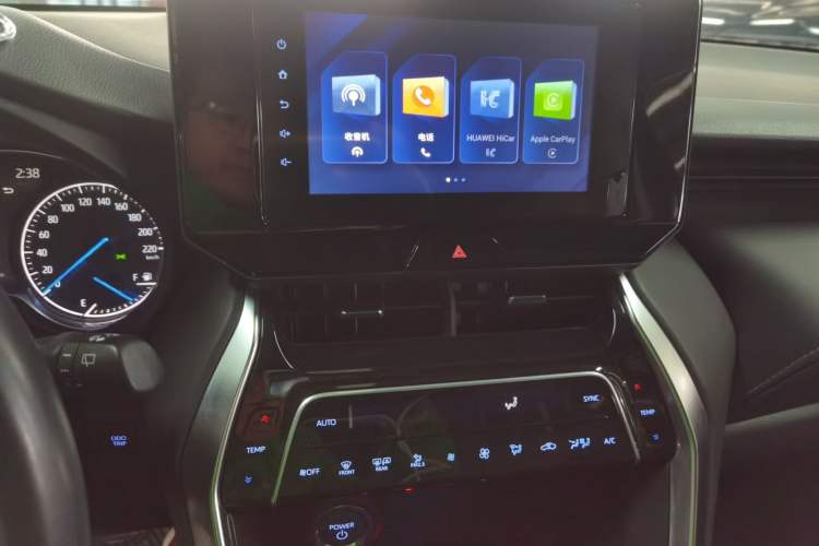 Used Toyota Harrier 2022 Dual-Engine 2.5L CVT Two-Wheel Drive Luxury Edition
