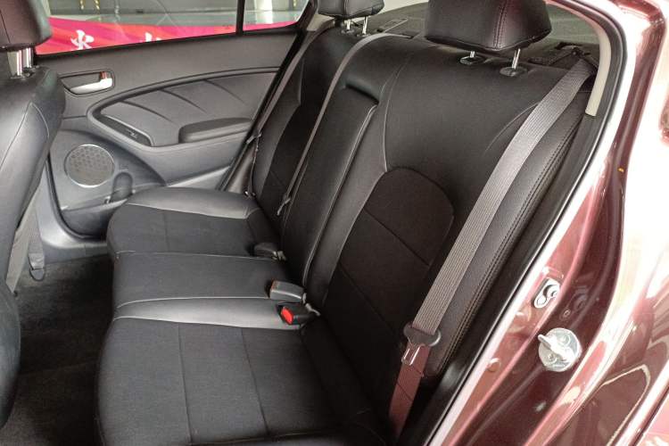 Used Kia K3 2016 1.6L Automatic GLS
