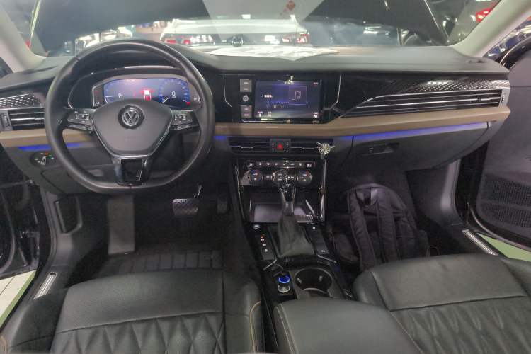 Used Volkswagen Passat 2019 330TSI Luxury Edition China V Standard