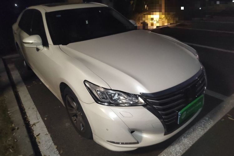 Used Toyota Crown 2015 2.0T Fashion Edition
