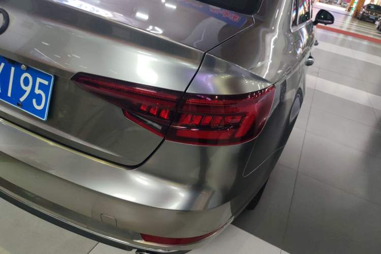 Used Audi A4L 2018 30th Anniversary Edition 40 TFSI Trendy Model
