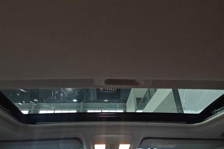 Used Mazda Mazda 3 Axela 2017 Sedan 1.5L Automatic Luxury Model Emission Standard China V
