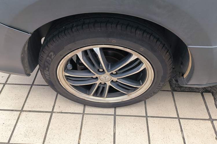 Used BAIC Weiwang M50F 2017 1.5L Standard Model
