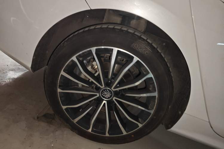 Used BYD Qin PLUS 2021 EV 600KM Flagship Model