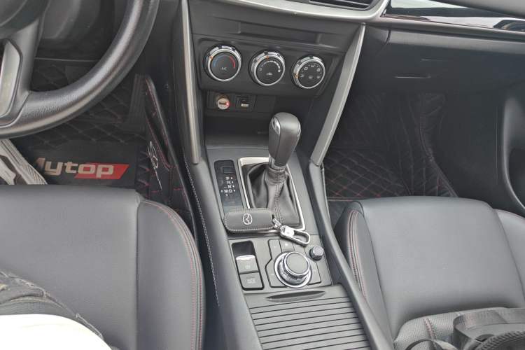 Used Mazda CX-4 2018 2.0L Automatic Two-Wheel Drive Blue Sky Dynamic Version China V Standard
