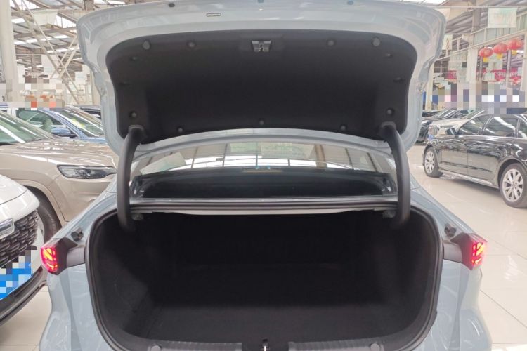 Used  L6 2023 125km Starship
