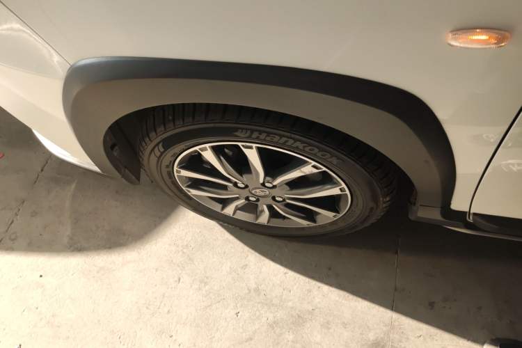 Used Toyota YARiS L 2020 X-Trail X 1.5L CVT Luxury Edition