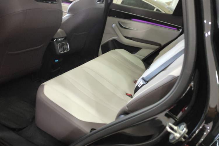 Used BYD Song PLUS New Energy 2025 DM-i Smart Drive 112KM Prestige Model
